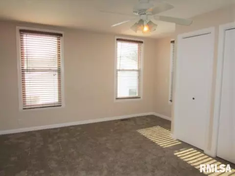 302 Eldridge St, Washington, IL 61571 photo 12