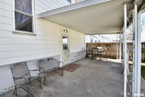 1007 E Willcox Ave, Peoria, IL 61603 photo 42