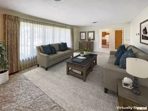 700 S Hilldale Ave, Eureka, IL 61530 photo 5