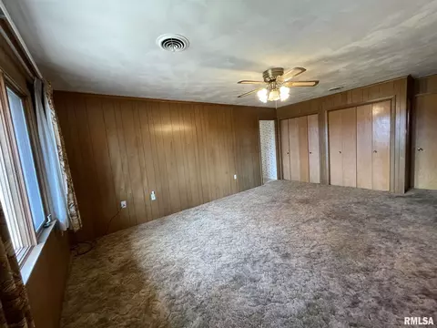 700 S Hilldale Ave, Eureka, IL 61530 photo 19