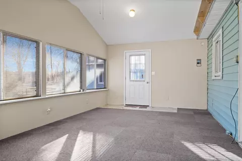 1424 E Beach St, Peoria, IL 61615 photo 11