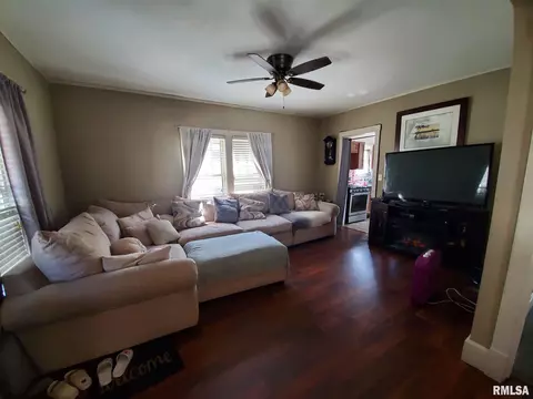 1206 E Willcox Ave, Peoria, IL 61603 photo 5