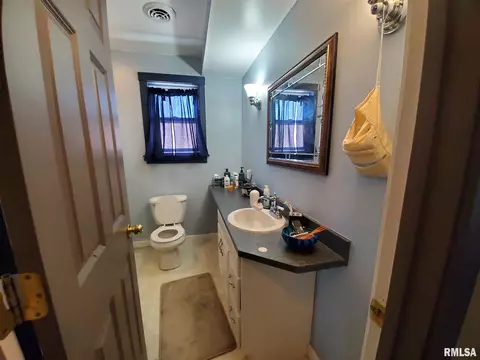1206 E Willcox Ave, Peoria, IL 61603 photo 27