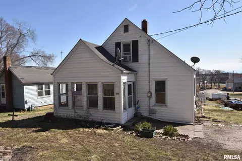 8626 W 1st St, Mapleton, IL 61547 photo 1