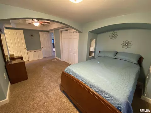 921 E Carroll St, Macomb, IL 61455 photo 14