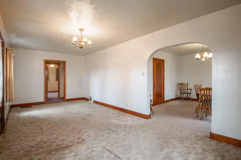 304 E Walnut St, Washburn, IL 61570 photo 7