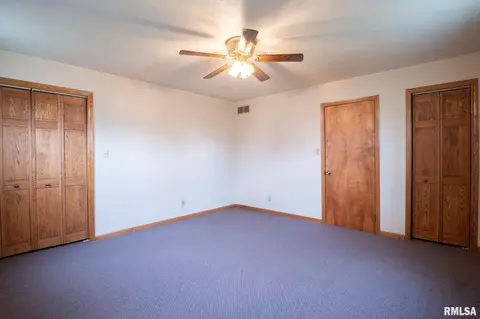 304 E Walnut St, Washburn, IL 61570 photo 24