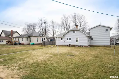 304 E Walnut St, Washburn, IL 61570 photo 40