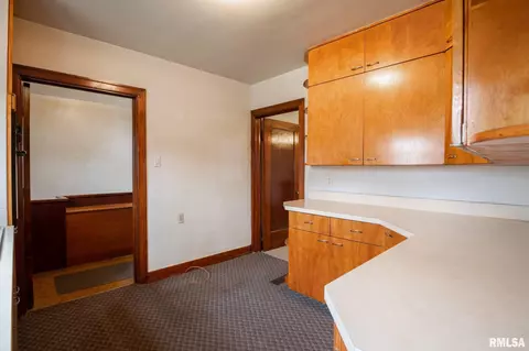 304 E Walnut St, Washburn, IL 61570 photo 29