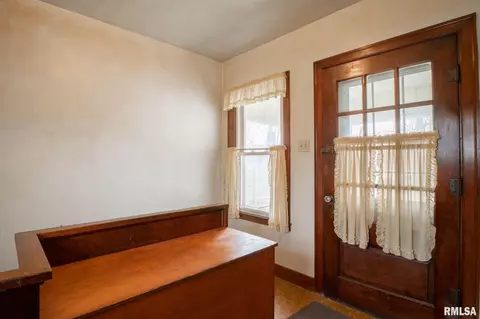 304 E Walnut St, Washburn, IL 61570 photo 34