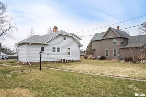 304 E Walnut St, Washburn, IL 61570 photo 43