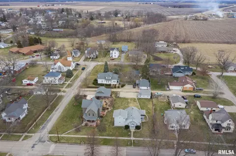 304 E Walnut St, Washburn, IL 61570 photo 44