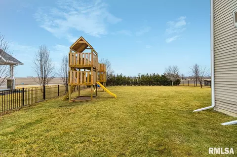 1301 Willow Dr, Washington, IL 61571 photo 39