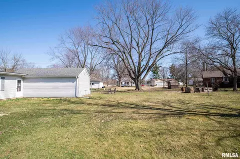 232 E Sheridan St, Manito, IL 61546 photo 14