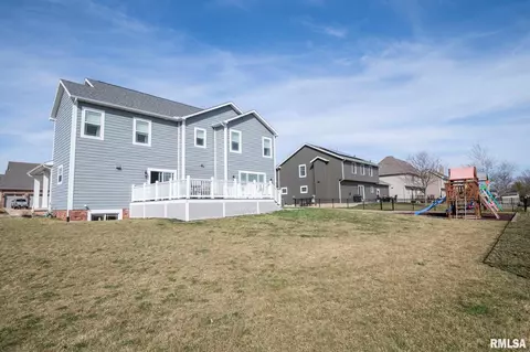 2 Holborn Ct, Washington, IL 61571 photo 39