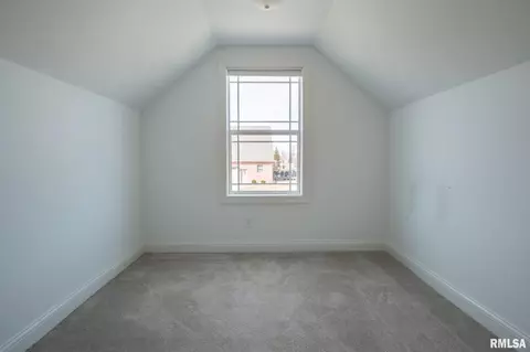 2 Holborn Ct, Washington, IL 61571 photo 37