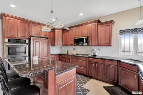 5100 S Diamond Pt, Mapleton, IL 61547 photo 18