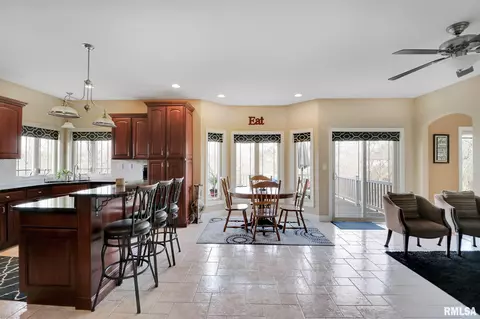 5100 S Diamond Pt, Mapleton, IL 61547 photo 21