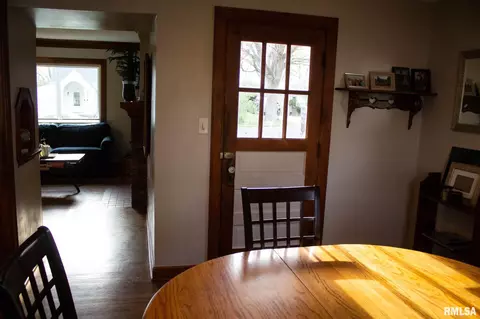 203 S Hamilton St, Eureka, IL 61530 photo 13