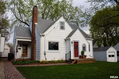 203 S Hamilton St, Eureka, IL 61530 photo 40