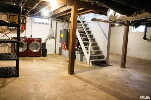 203 S Hamilton St, Eureka, IL 61530 photo 34