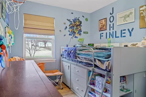 310 E State St, Tremont, IL 61568 photo 13