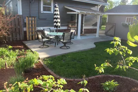 604 Beverly Ave, Macomb, IL 61455 photo 4