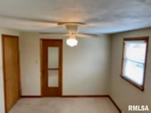 1124 S Johnson St, Macomb, IL 61455 photo 17