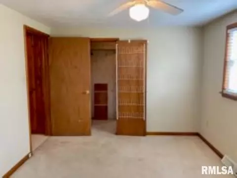 1124 S Johnson St, Macomb, IL 61455 photo 18