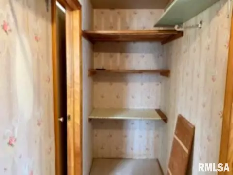 1124 S Johnson St, Macomb, IL 61455 photo 16