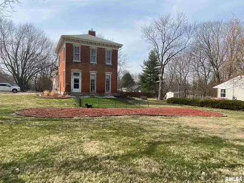 706 N Edwards St, Macomb, IL 61455 photo 5