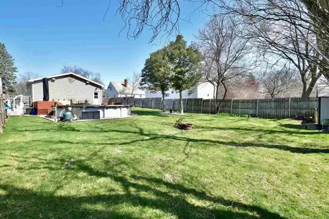 712 Spring St, Washington, IL 61571 photo 35