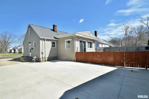 712 Spring St, Washington, IL 61571 photo 13