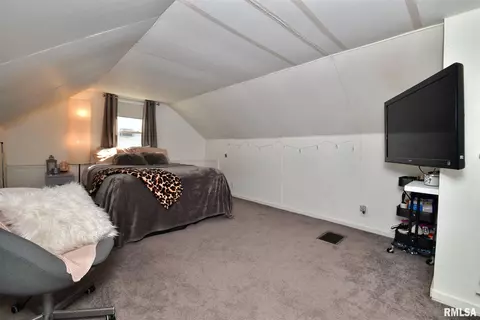712 Spring St, Washington, IL 61571 photo 16