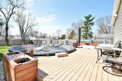 712 Spring St, Washington, IL 61571 photo 38