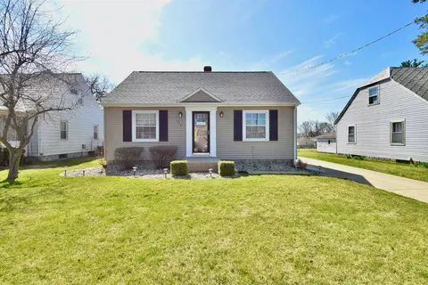 712 Spring St, Washington, IL 61571 photo 47