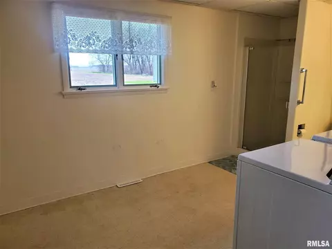 9309 E Manito Rd, Manito, IL 61546 photo 16