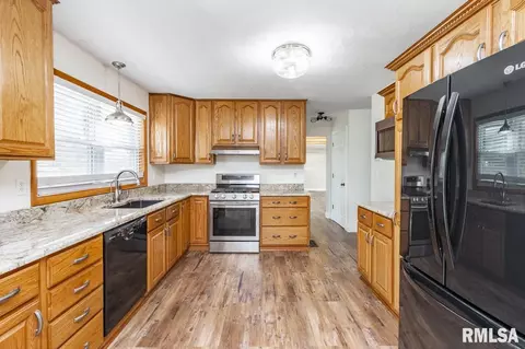 9330 W Grimm Ln, Edwards, IL 61528 photo 11