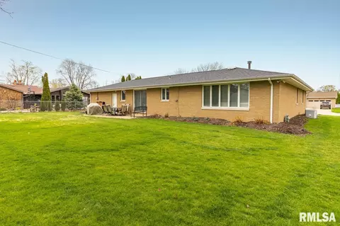 921 Emerson St, Morton, IL 61550 photo 33