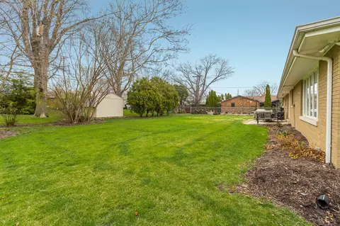 921 Emerson St, Morton, IL 61550 photo 34