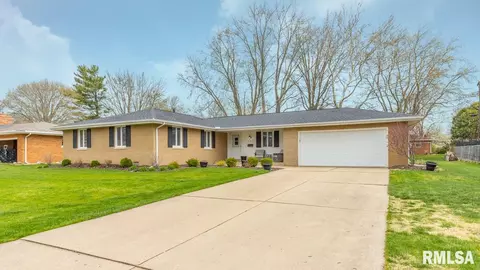 921 Emerson St, Morton, IL 61550 photo 35