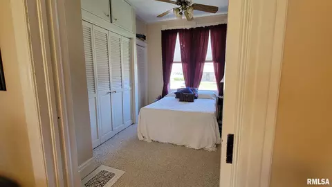 726 E Main St, Carthage, IL 62321 photo 16