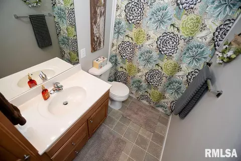 1601 Parkview Dr, Eureka, IL 61530 photo 35