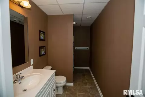 1601 Parkview Dr, Eureka, IL 61530 photo 39