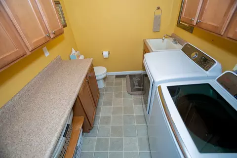 1601 Parkview Dr, Eureka, IL 61530 photo 28