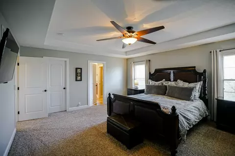 827 Stonebridge Dr, Metamora, IL 61548 photo 23