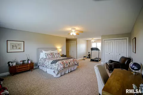 827 Stonebridge Dr, Metamora, IL 61548 photo 33