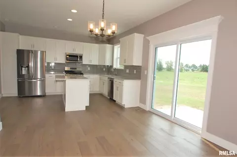 3718 W Thistle Ln, Dunlap, IL 61525 photo 5