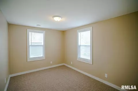 1513 Martin Dr, Pekin, IL 61554 photo 12