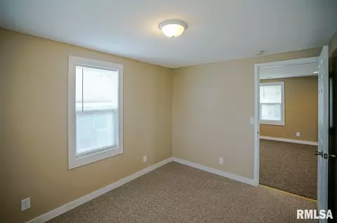 1513 Martin Dr, Pekin, IL 61554 photo 14